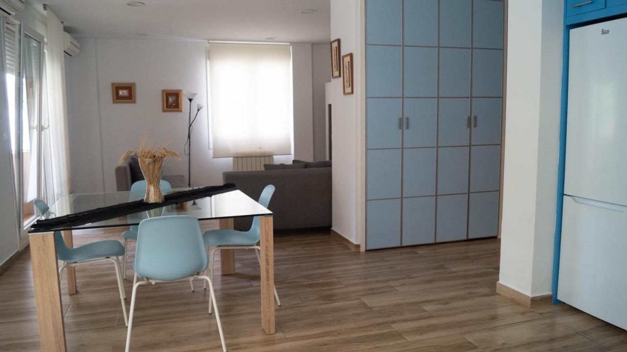 Zaragoza Y Sus 2 Catedrales Apartment ภายนอก รูปภาพ