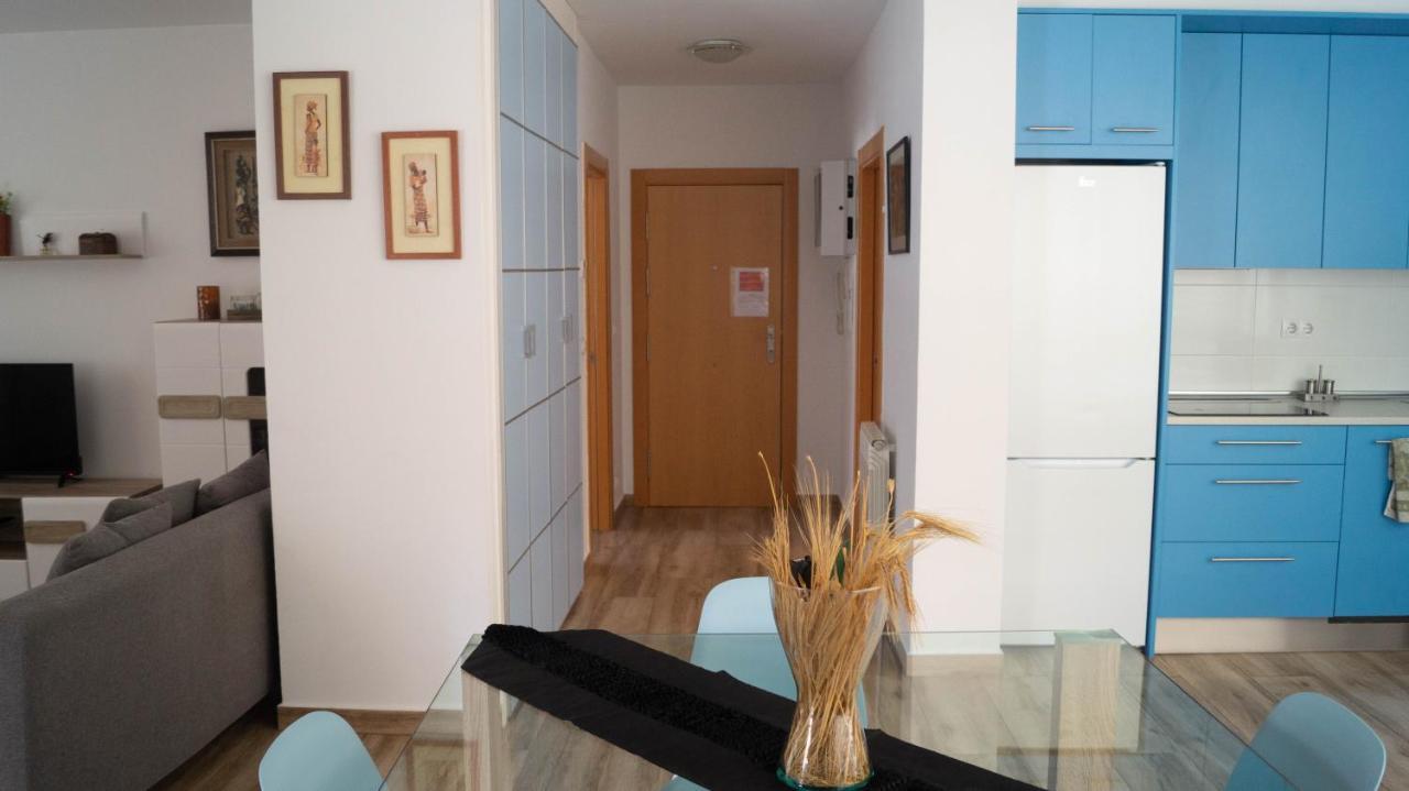 Zaragoza Y Sus 2 Catedrales Apartment ภายนอก รูปภาพ