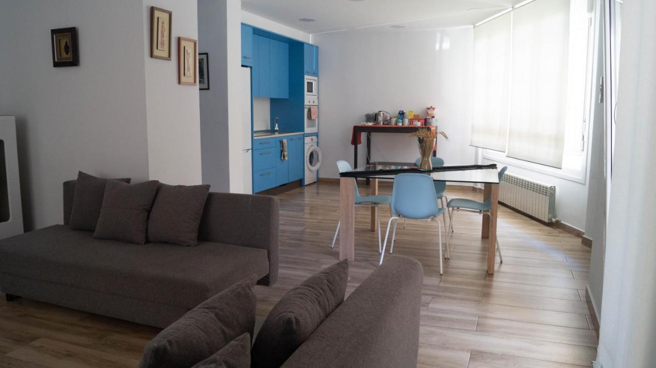 Zaragoza Y Sus 2 Catedrales Apartment ภายนอก รูปภาพ
