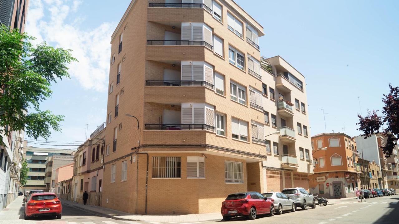 Zaragoza Y Sus 2 Catedrales Apartment ภายนอก รูปภาพ